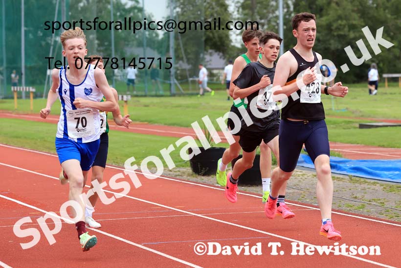 The 1500 metres, Wednesday, july 24th, 2024 NEGP 5, Monkton Stadium.  Photo: David T. Hewitson/Sports for All Pics